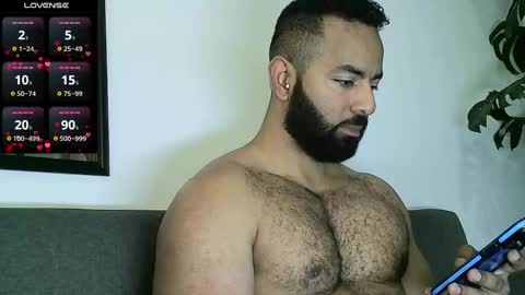 SebasRoa online show from October 17, 3:25 pm