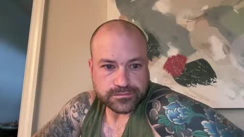 Snapshot of roadking1122 chatting on May 11, 10:21 am roadking1122 online show from May 11, 10:21 am