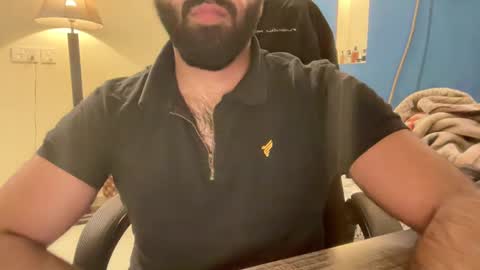 Snapshot of roamexotic chatting on December 11, 10:49 pm roamexotic online show from December 11, 10:49 pm