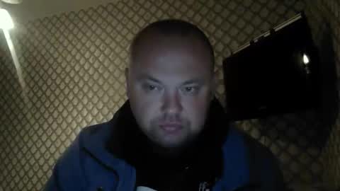 Snapshot of rob18997 chatting on February 12, 6:25 pm rob18997 online show from February 12, 6:25 pm