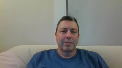 Snapshot of rob_bower_guy chatting on December 17, 3:39 am rob_bower_guy online show from December 17, 3:39 am