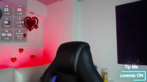 Snapshot of robbinblaze chatting on February 24, 5:05 am Robbin online show from February 24, 5:05 am