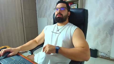 Robby online show from November 26, 12:22 am