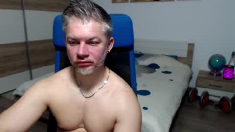 robbyshawz online show from April 11, 5:34 am