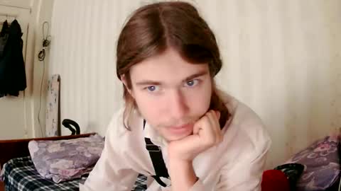 Snapshot of robbyxanderson chatting on September 19, 10:05 am RobbyxAnderson online show from September 19, 10:05 am