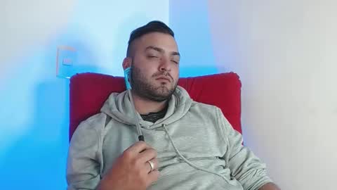 Stiven - online show from February 7, 8:55 am