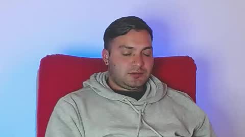 Stiven - online show from January 18, 6:44 pm