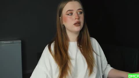 Lisa and Robert  i am online all days 900 am GMT3   online show from December 17, 4:07 am