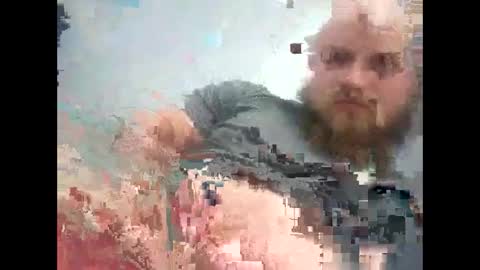 Snapshot of robertd5094 chatting on February 18, 3:21 am robertd5094 online show from February 18, 3:21 am