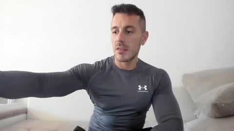 roberto4ever online show from February 19, 12:34 pm