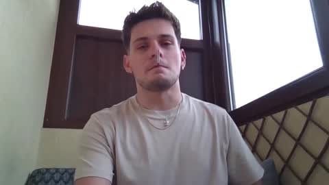 Snapshot of roberto_twink1 chatting on January 3, 9:36 am Roberto online show from January 3, 9:36 am