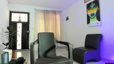 roberx_12 online show from January 2, 3:29 pm