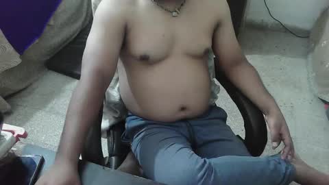 Snapshot of robin2010ken_ chatting on October 8, 10:29 pm robin online show from October 8, 10:29 pm