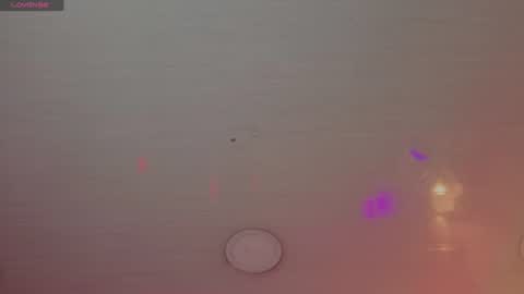 Snapshot of robin_bennett_ chatting on July 8, 12:42 pm robin_bennett_ online show from July 8, 12:42 pm