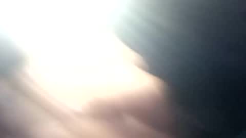 Snapshot of robincom23 chatting on January 17, 2:38 am R online show from January 17, 2:38 am