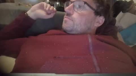 robinouhot online show from April 13, 2:17 am