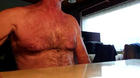 Snapshot of robke1966 chatting on December 9, 10:43 am robke1966 online show from December 9, 10:43 am