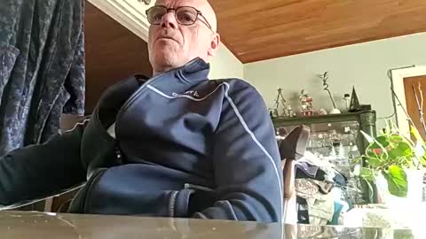 Snapshot of robke1966 chatting on January 13, 10:14 am robke1966 online show from January 13, 10:14 am