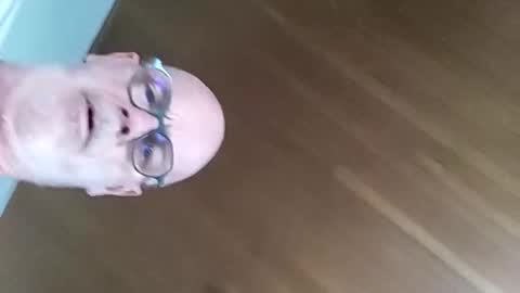 Snapshot of robke1966 chatting on February 1, 7:51 am robke1966 online show from February 1, 7:51 am