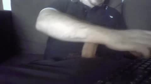 Snapshot of robmutant chatting on January 27, 9:11 pm robmutant online show from January 27, 9:11 pm