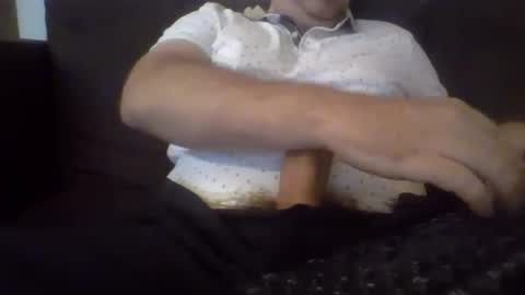 Snapshot of robmutant chatting on February 17, 1:15 am robmutant online show from February 17, 1:15 am