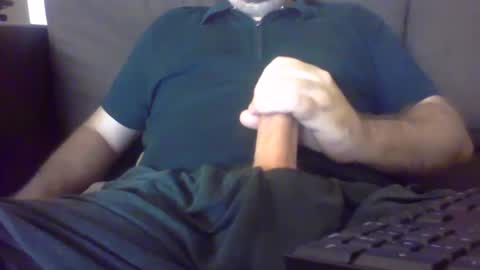 Snapshot of robmutant chatting on September 11, 6:41 pm robmutant online show from September 11, 6:41 pm