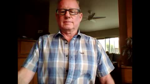 Snapshot of robo0000 chatting on September 29, 6:57 pm robo0000 online show from September 29, 6:57 pm