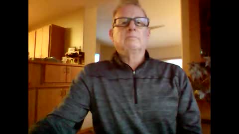 Snapshot of robo0000 chatting on November 1, 12:12 am robo0000 online show from November 1, 12:12 am