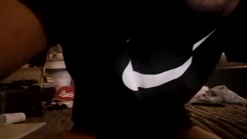 Snapshot of robsongoku23 chatting on November 16, 8:53 am Robson online show from November 16, 8:53 am