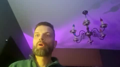 Snapshot of robster010 chatting on February 20, 11:38 pm robster010 online show from February 20, 11:38 pm