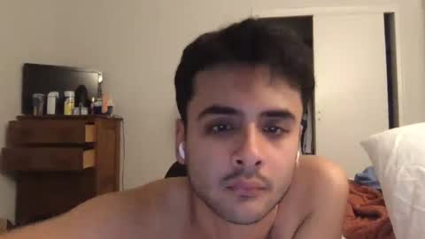 Snapshot of robthefalcon17 chatting on October 1, 2:50 am robthefalcon17 online show from October 1, 2:50 am