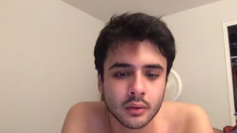 Snapshot of robthefalcon17 chatting on November 4, 2:54 am robthefalcon17 online show from November 4, 2:54 am