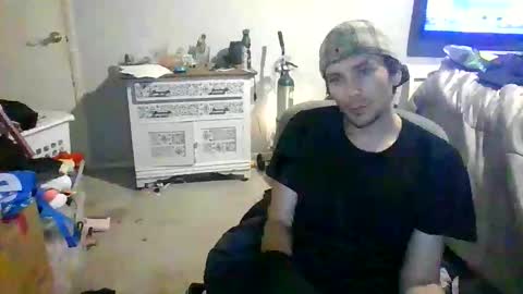 Rob witha 8 online show from December 2, 8:04 pm