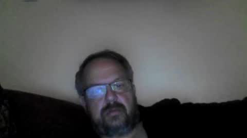 robxx32 online show from April 6, 7:20 am