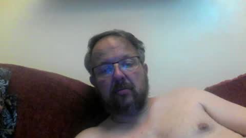 Snapshot of robxx32 chatting on June 16, 11:07 pm robxx32 online show from June 16, 11:07 pm