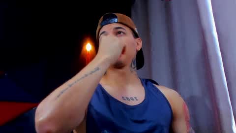 rocco_santos online show from May 9, 6:13 pm