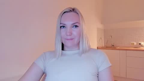 Snapshot of rock__baby chatting on December 22, 5:01 am rock__baby online show from December 22, 5:01 am