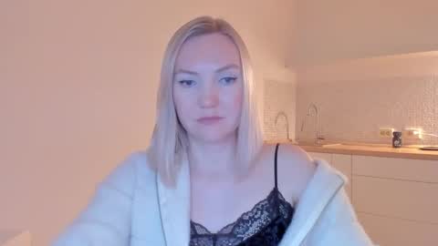 Snapshot of rock__baby chatting on March 1, 2:48 am rock__baby online show from March 1, 2:48 am