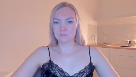 Snapshot of rock__baby chatting on March 2, 7:10 am rock__baby online show from March 2, 7:10 am