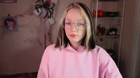 Rockett online show from November 11, 1:05 am