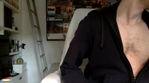 RocketViper online show from May 8, 2:55 pm
