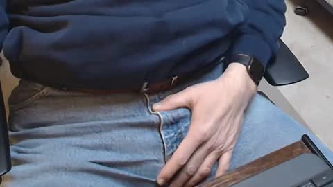 Snapshot of rockhardff chatting on February 6, 3:52 pm rockhardff online show from February 6, 3:52 pm