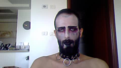 Snapshot of rockistman1 chatting on November 20, 6:46 am rockistman1 online show from November 20, 6:46 am