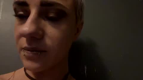 Snapshot of rockstarloverz chatting on February 2, 5:21 am RockstarLoverz online show from February 2, 5:21 am