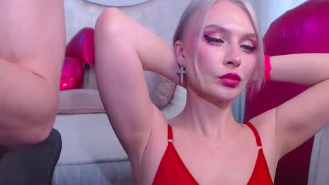 Lina and Den online show from February 18, 7:04 am