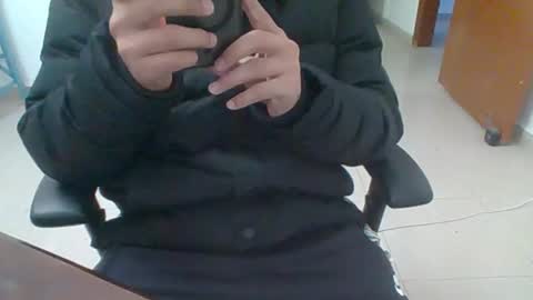 Snapshot of rockysam090 chatting on March 3, 9:26 pm rockysam090 online show from March 3, 9:26 pm