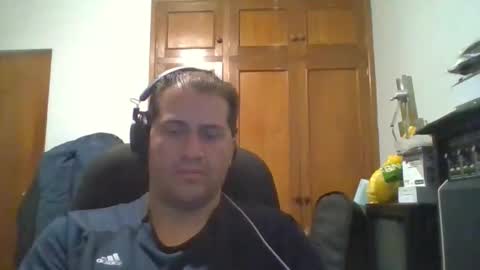 Snapshot of rodfer chatting on December 19, 8:32 am Rodfer online show from December 19, 8:32 am