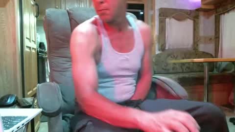 Snapshot of rodkirk45 chatting on February 9, 5:11 pm Rodkirk41... online show from February 9, 5:11 pm