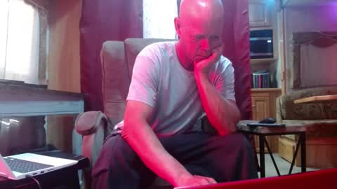 Snapshot of rodkirk45 chatting on February 16, 5:37 pm Rodkirk41... online show from February 16, 5:37 pm