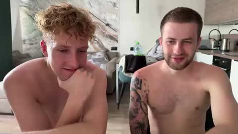 Snapshot of rodrigoveira chatting on July 3, 10:54 am Rodrigo online show from July 3, 10:54 am